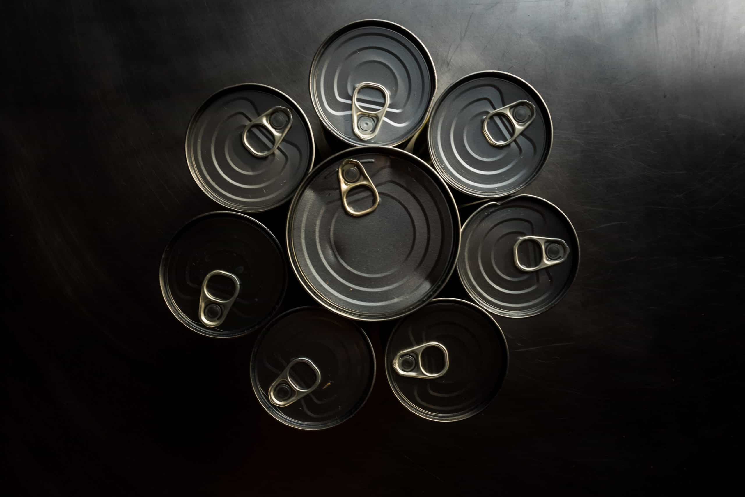 tin cans arranged in a circle: plan view